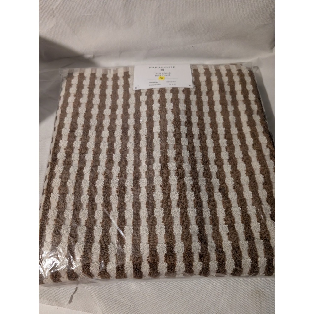 Parachute for Target Terry Check Bath Towel Pecan Brown 56x30 New In Sealed Pack